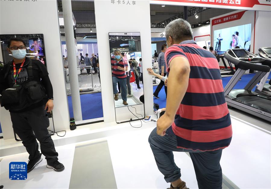 (新華全媒頭條·圖文互動)(13)書寫體育強國逐夢奮進新篇章——以習(xí)近平同志為核心的黨中央關(guān)心體育事業(yè)發(fā)展紀(jì)實