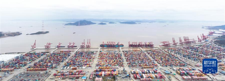 (圖文互動)(16)“中國經(jīng)濟(jì)發(fā)展前景一定會更加光明”——習(xí)近平總書記引領(lǐng)統(tǒng)籌推進(jìn)高質(zhì)量發(fā)展和高水平安全述評